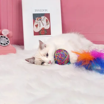 Arco-íris de fios Bola de Penas Bola Gato Engraçado Brinquedo de Lã de EVA, Material Leve Espuma de Bola Jogando Brinquedo Para Cão de Brinquedo do Gato Suprimentos Coloridos